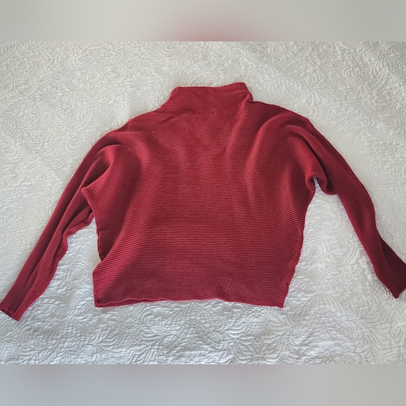 Tahari Sweater | Woman's Large | red - Picture 5 of 7
